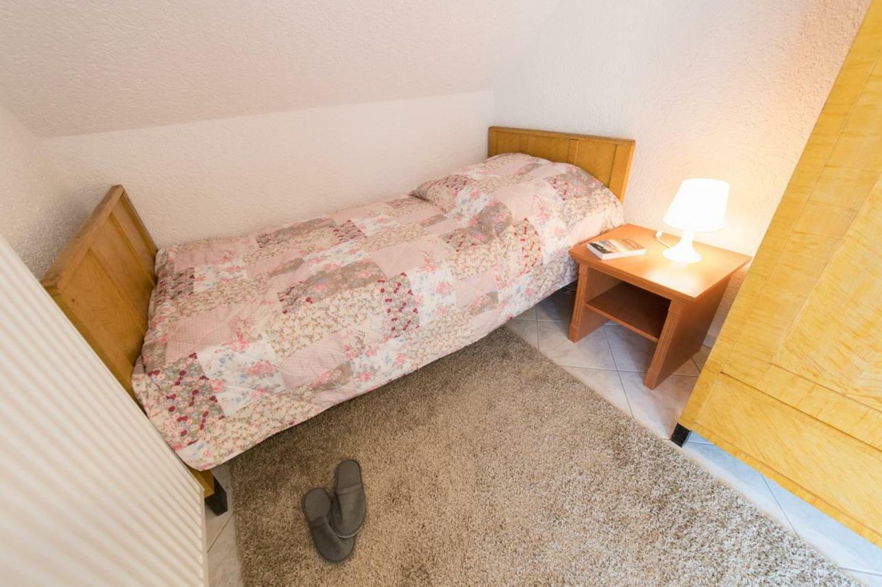 Ferienhaus Das Haeuschen Cabarz エクステリア 写真