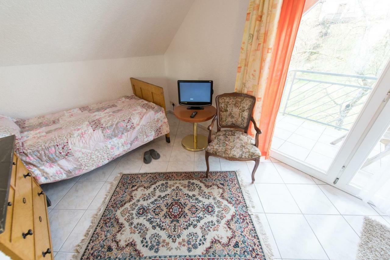 Ferienhaus Das Haeuschen Cabarz エクステリア 写真